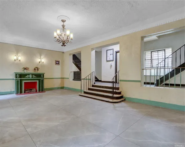 $209,000 | 1375 Ocean Avenue, Unit 5J | East Midwood