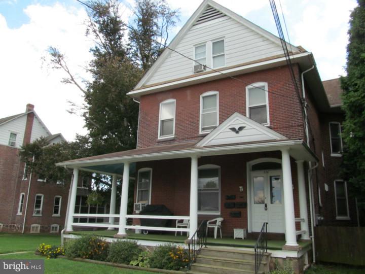 330 Broad Street Spring City, PA 19475 - Photo 3 of 17 Gallery Image 3