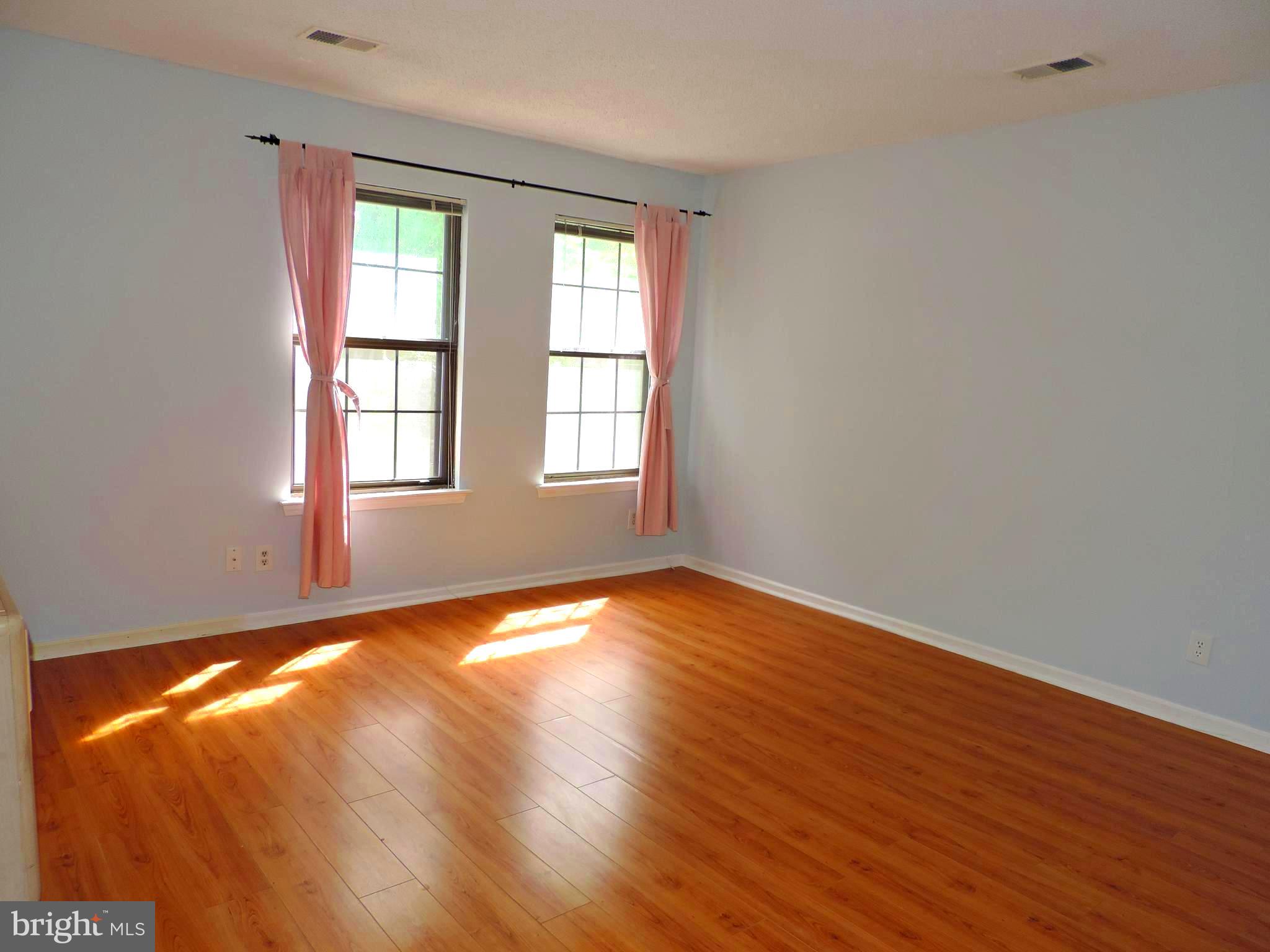1148 Bartlett Road, Unit 112 Chesterbrook, PA 19087 - Photo 8 of 22 Master Bedroom