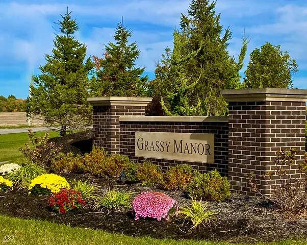 $335,000 | 346 Switchgrass Lane, New Whiteland, IN 46184