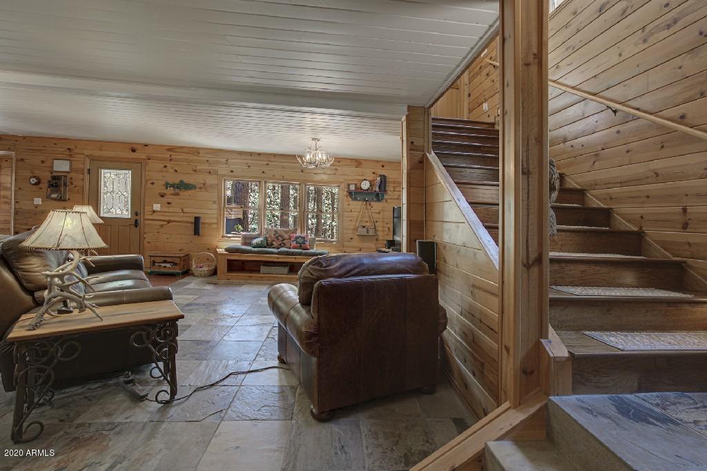 123 North Roper Lane Payson, AZ 85541 - Photo 20 of 96 Great Room - stairways
