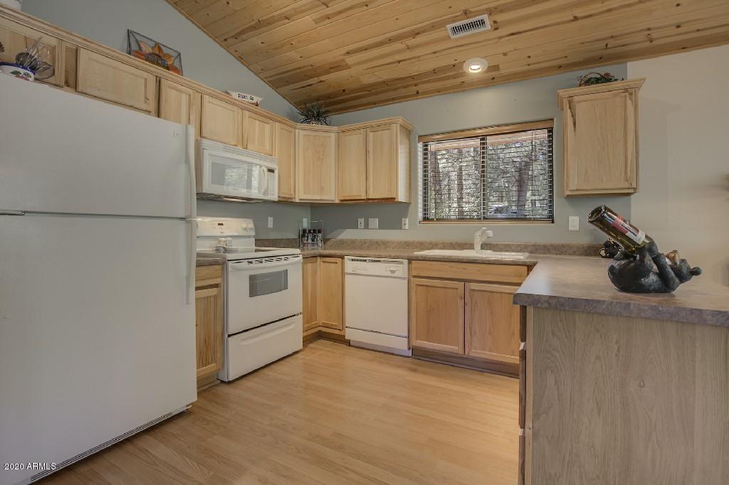 123 North Roper Lane Payson, AZ 85541 - Photo 40 of 96 Kitchen