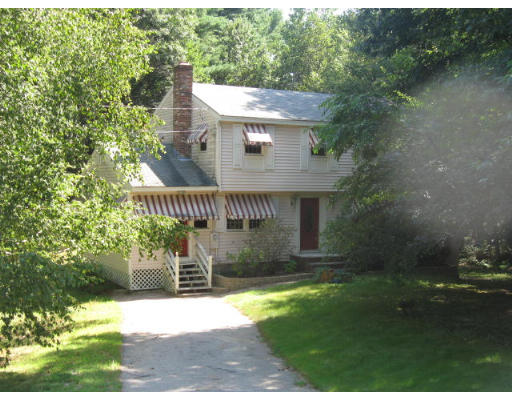 22 Leslie Road Rowley, MA 01969 - Photo 1 of 11