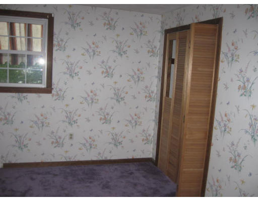 22 Leslie Road Rowley, MA 01969 - Photo 10 of 11