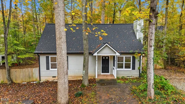 $285,000 | 603 Buttonwood Drive, Hillsborough, NC 27278