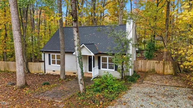 $285,000 | 603 Buttonwood Drive, Hillsborough, NC 27278