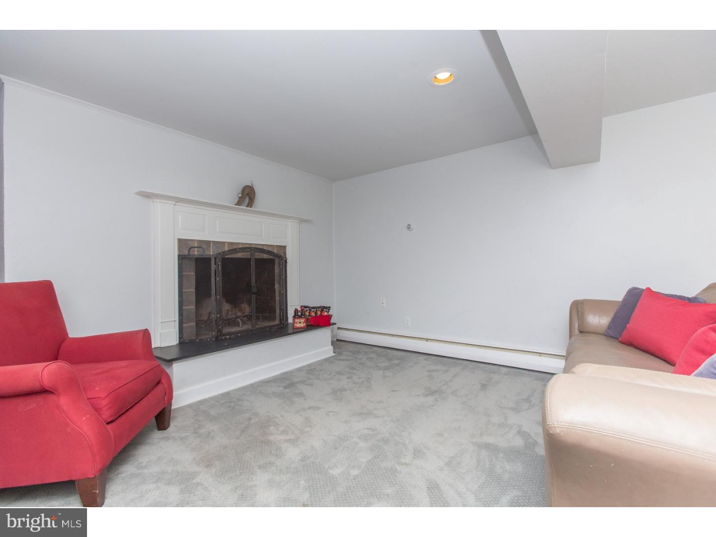 2122 Valley Hill Road Malvern, PA 19355 - Photo 21 of 24 Family Room