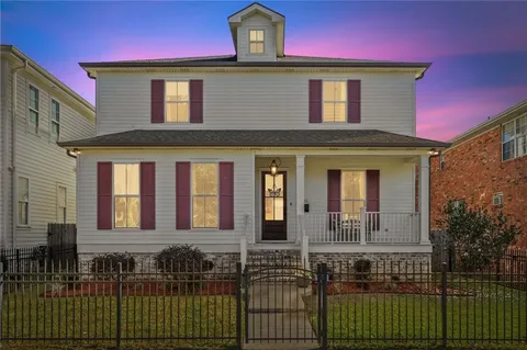 $675,000 | 6425 Milne Boulevard, New Orleans, LA 70124