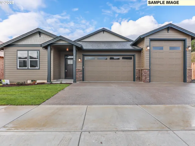 $619,900 | 3340 Northeast Justus Avenue, Unit 71, Estacada, OR 97023