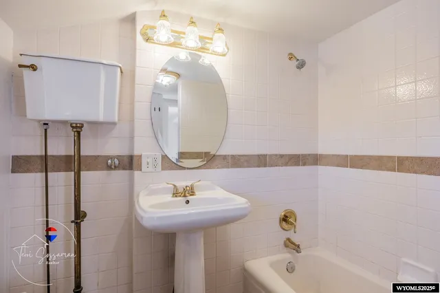 $455,000 | 1007 South Wolcott Street, Casper, WY 82601