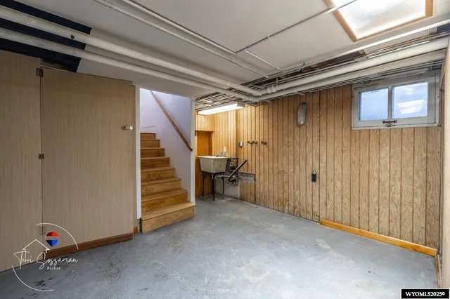 $455,000 | 1007 South Wolcott Street, Casper, WY 82601