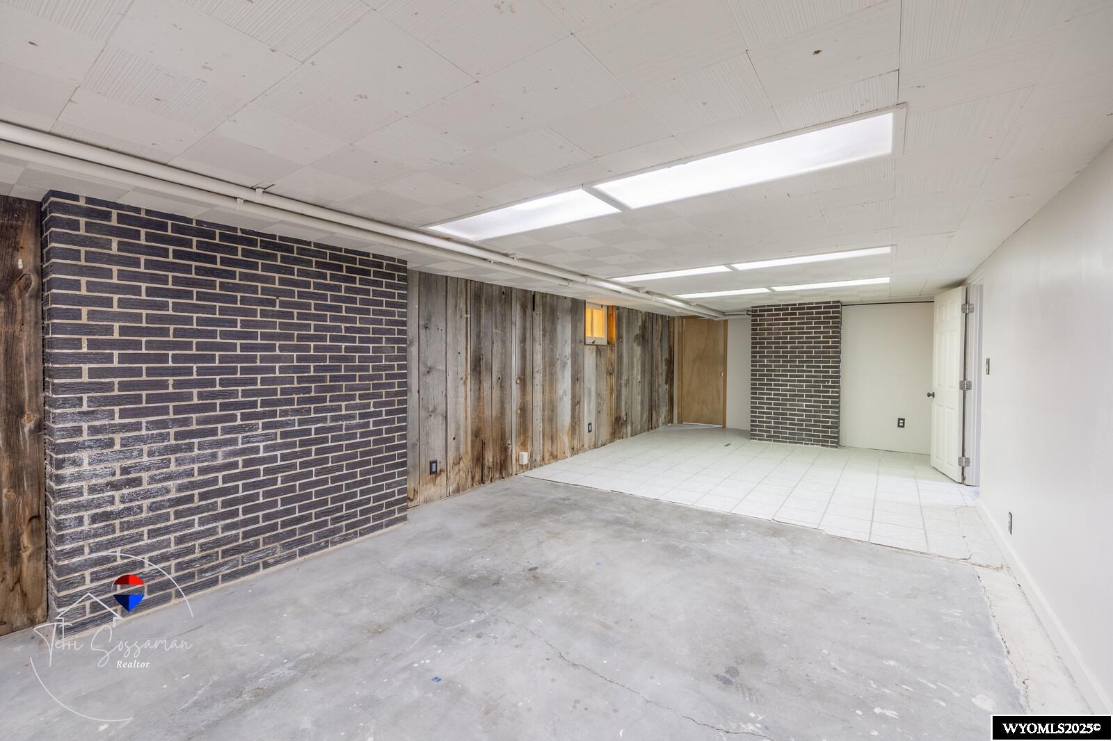 1007 South Wolcott Street Casper, WY 82601 - Photo 29 of 42