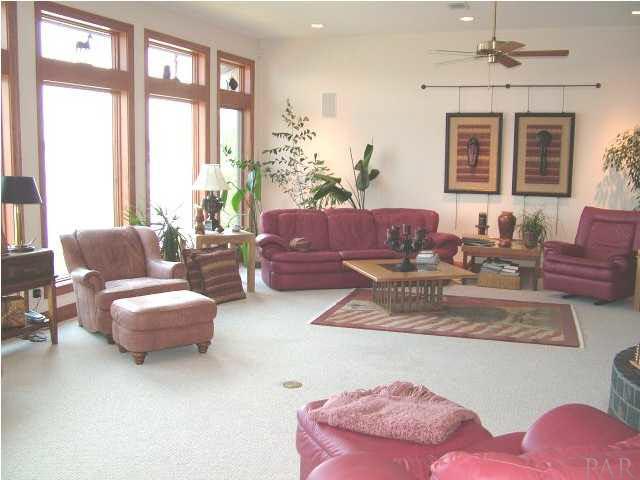 7854 Petersen Point Road Milton, FL 32583 - Photo 5 of 24 Gallery Image 5