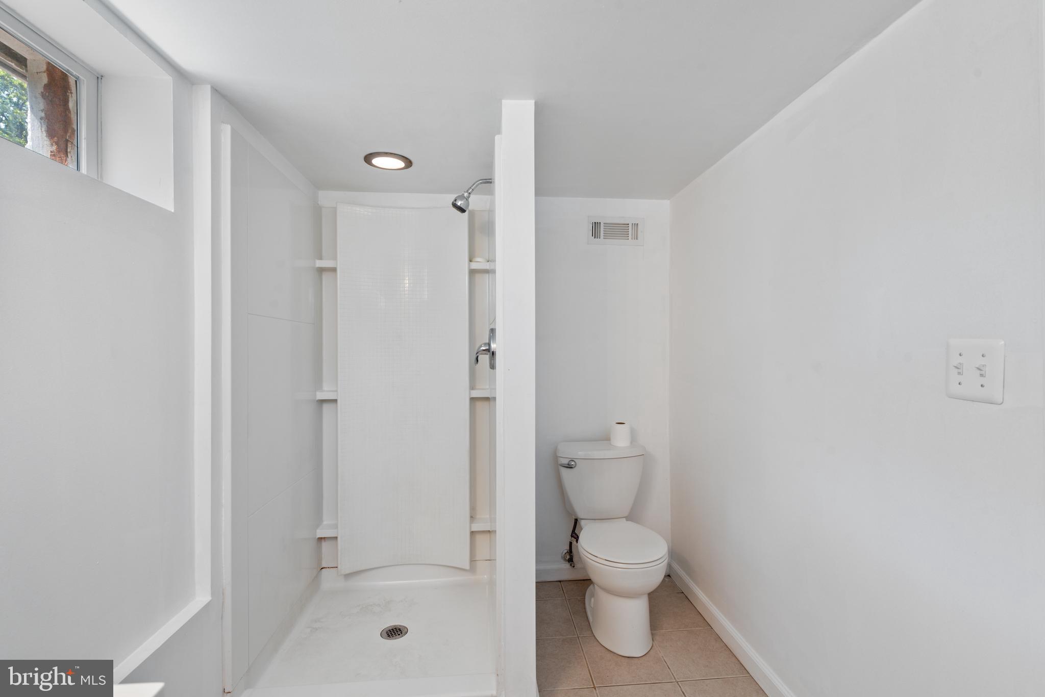 1529 Rosewick Avenue Rosedale, MD 21237 - Photo 34 of 36 Gallery Image 34