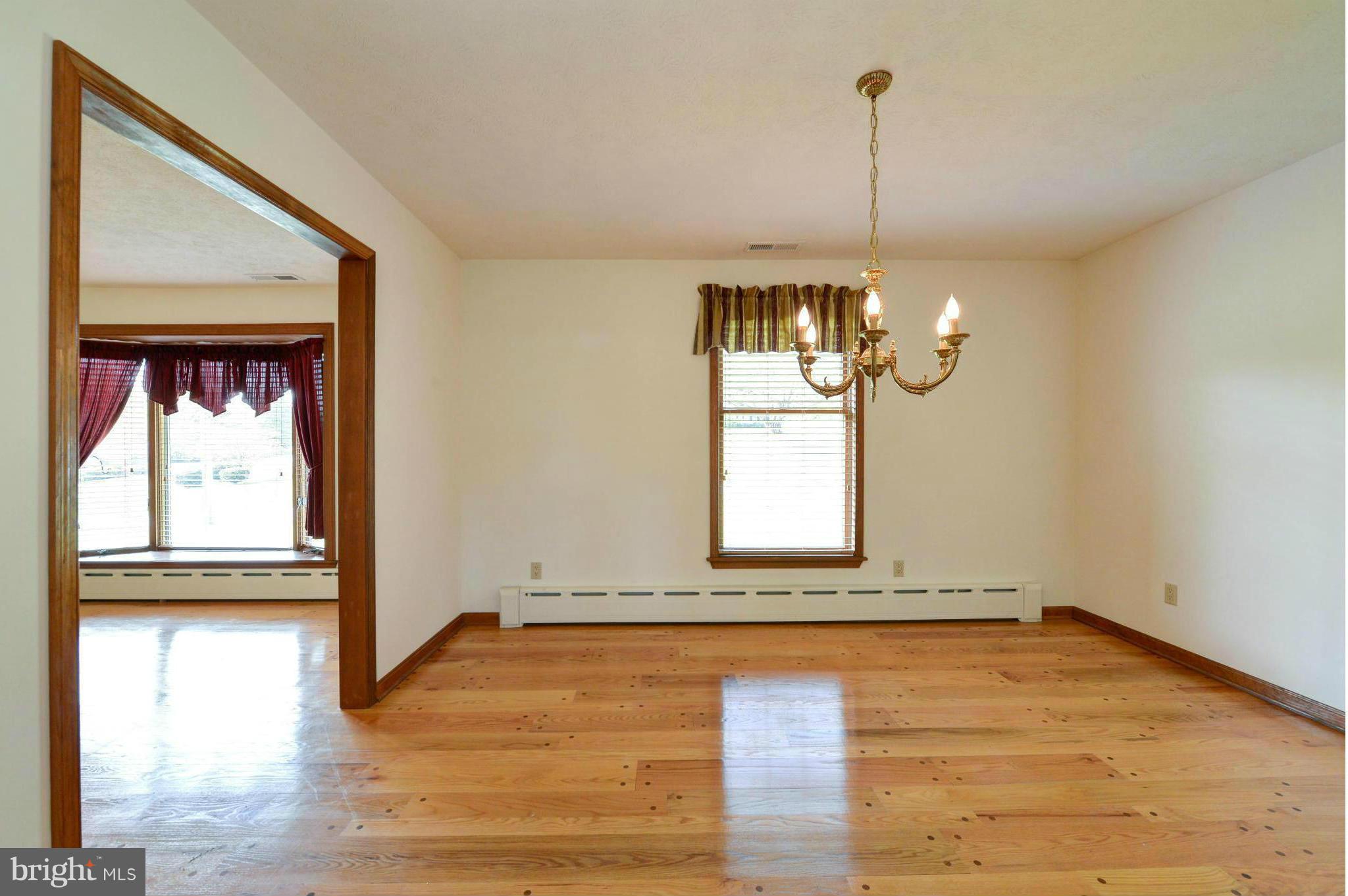 545 West Pearl Street Rising Sun, MD 21911 - Photo 8 of 27 Dining Room