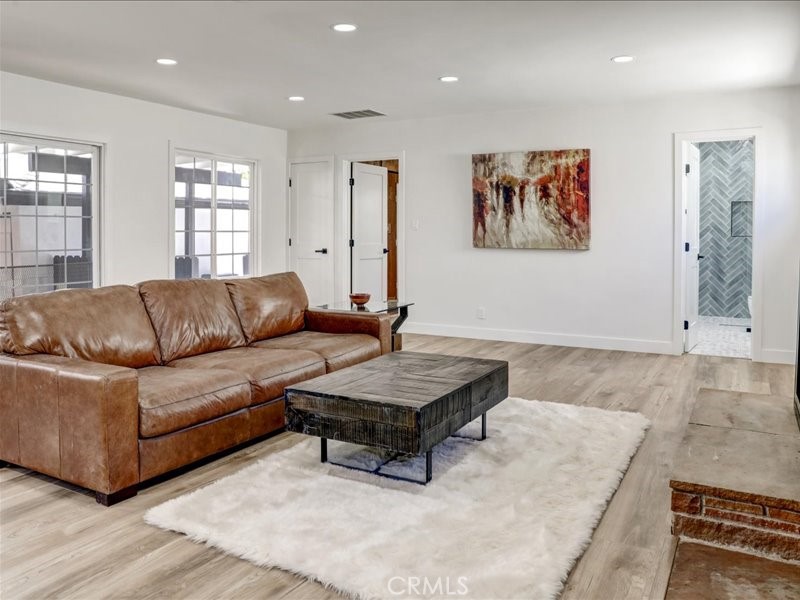 323 North Janss Street Anaheim, CA 92805 - Photo 12 of 39