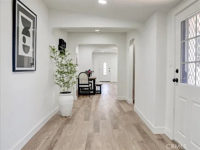 $5,500 | 323 North Janss Street, Anaheim, CA 92805