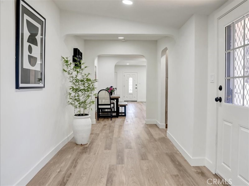 323 North Janss Street Anaheim, CA 92805 - Photo 18 of 39