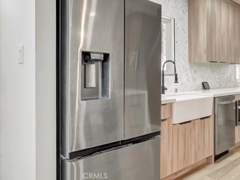 323 North Janss Street Anaheim, CA 92805 - Photo 28 of 39