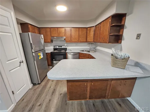 $55,000 | 7609 Hazelcrest Drive, Unit C, Hazelwood, MO 63042