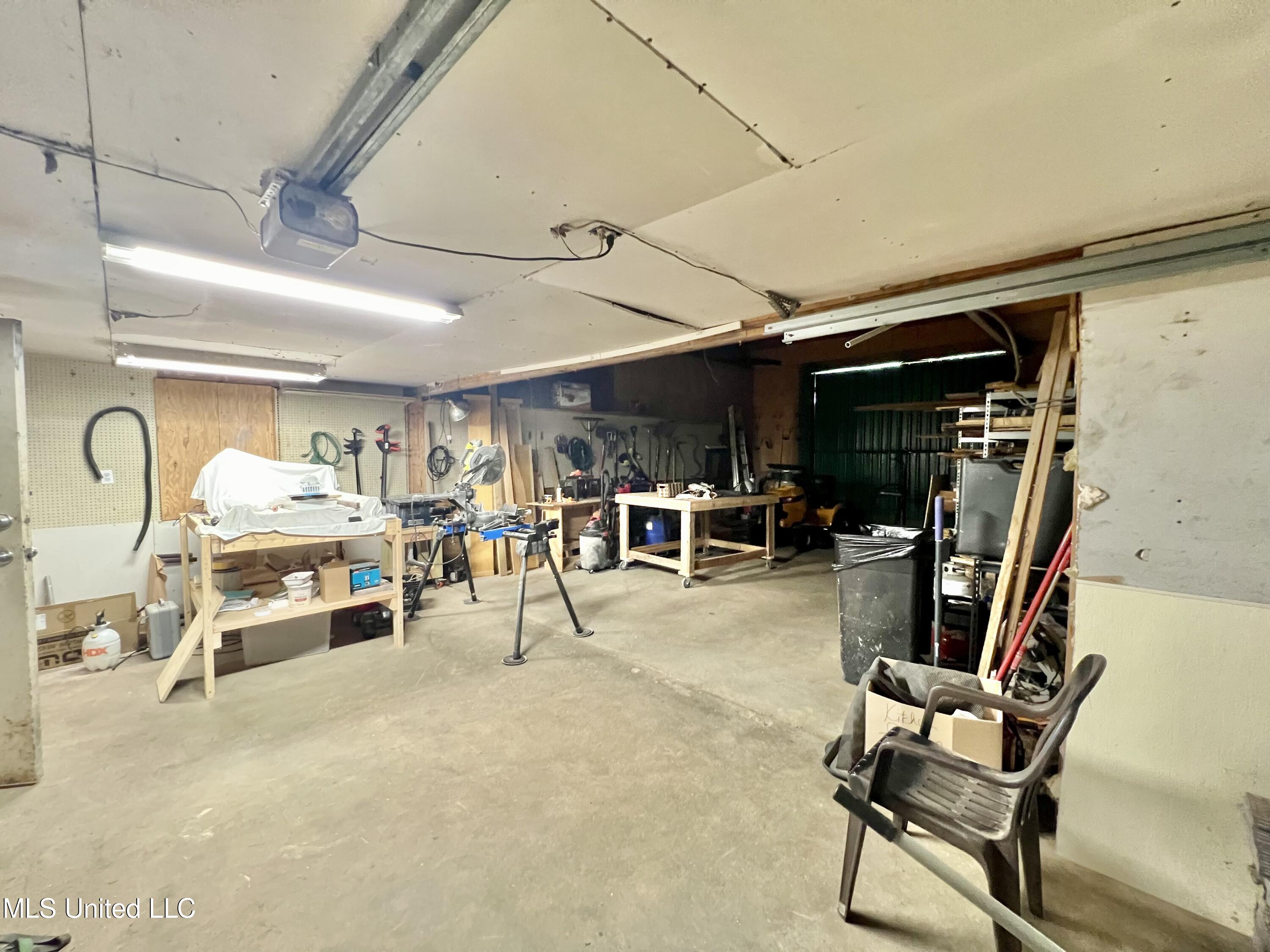 217 Yates Road Byhalia, MS 38611 - Photo 34 of 40 Workshop 71