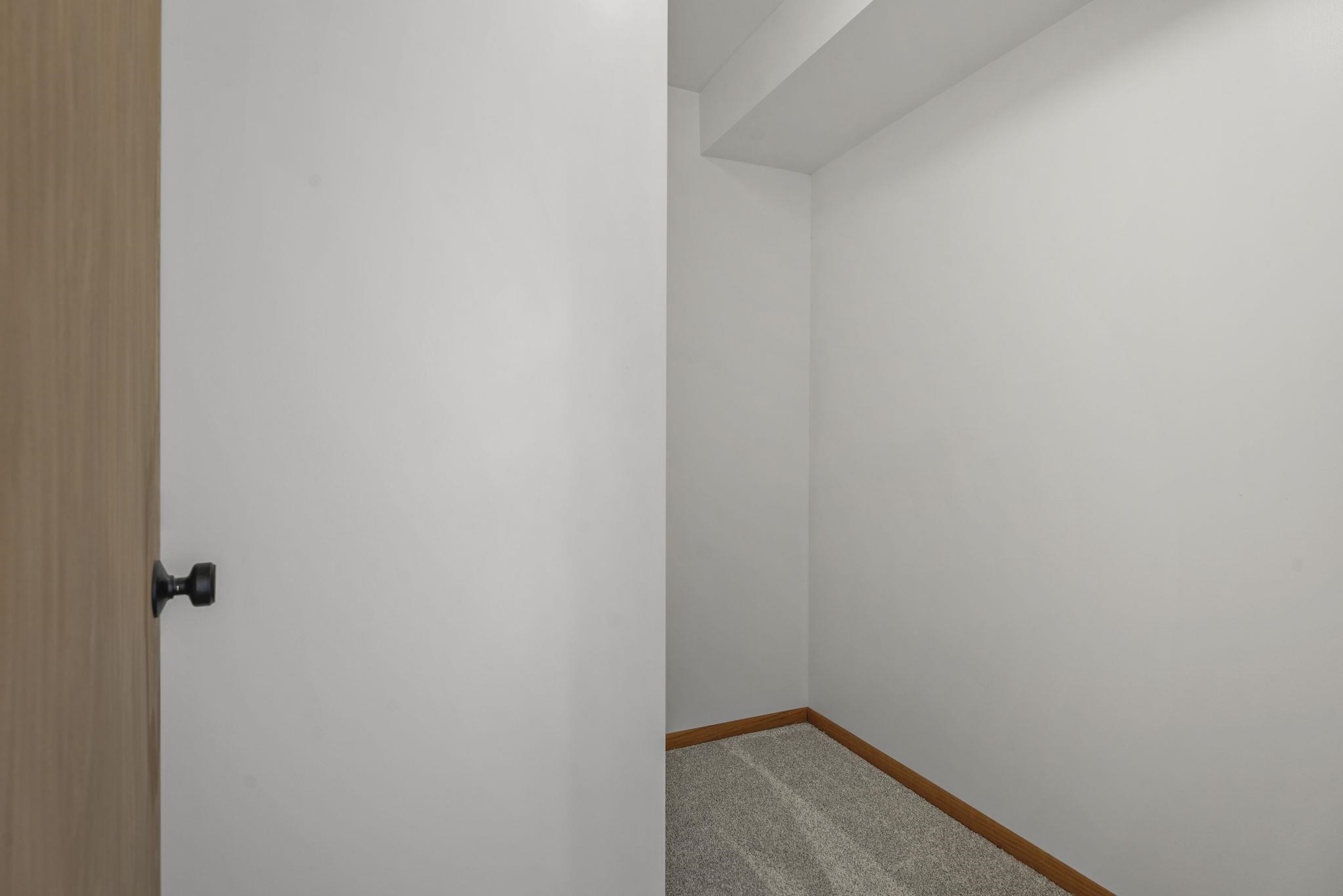 207 South Rutland Street Brooklyn, WI 53521 - Photo 46 of 61