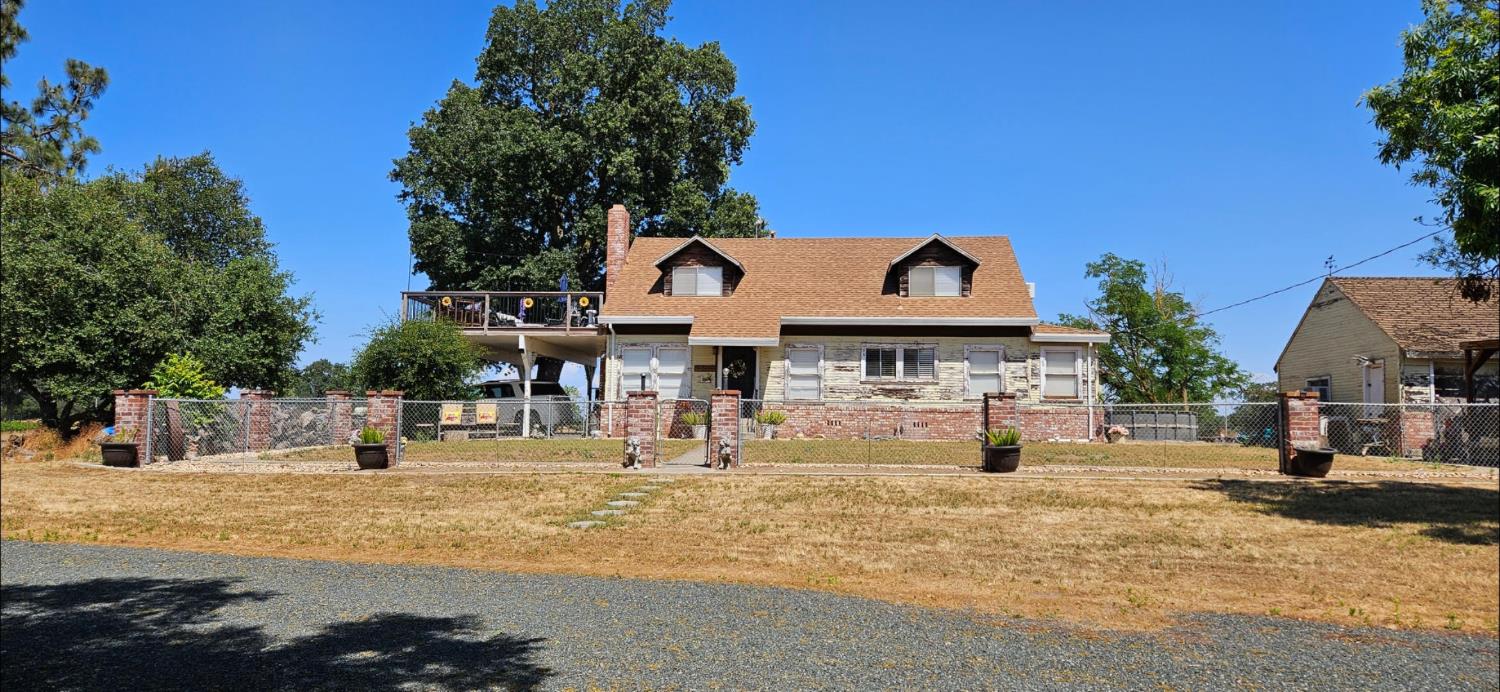 20822 Disch Road Lockeford, CA 95237 - Photo 1 of 30 a view of a building with a street