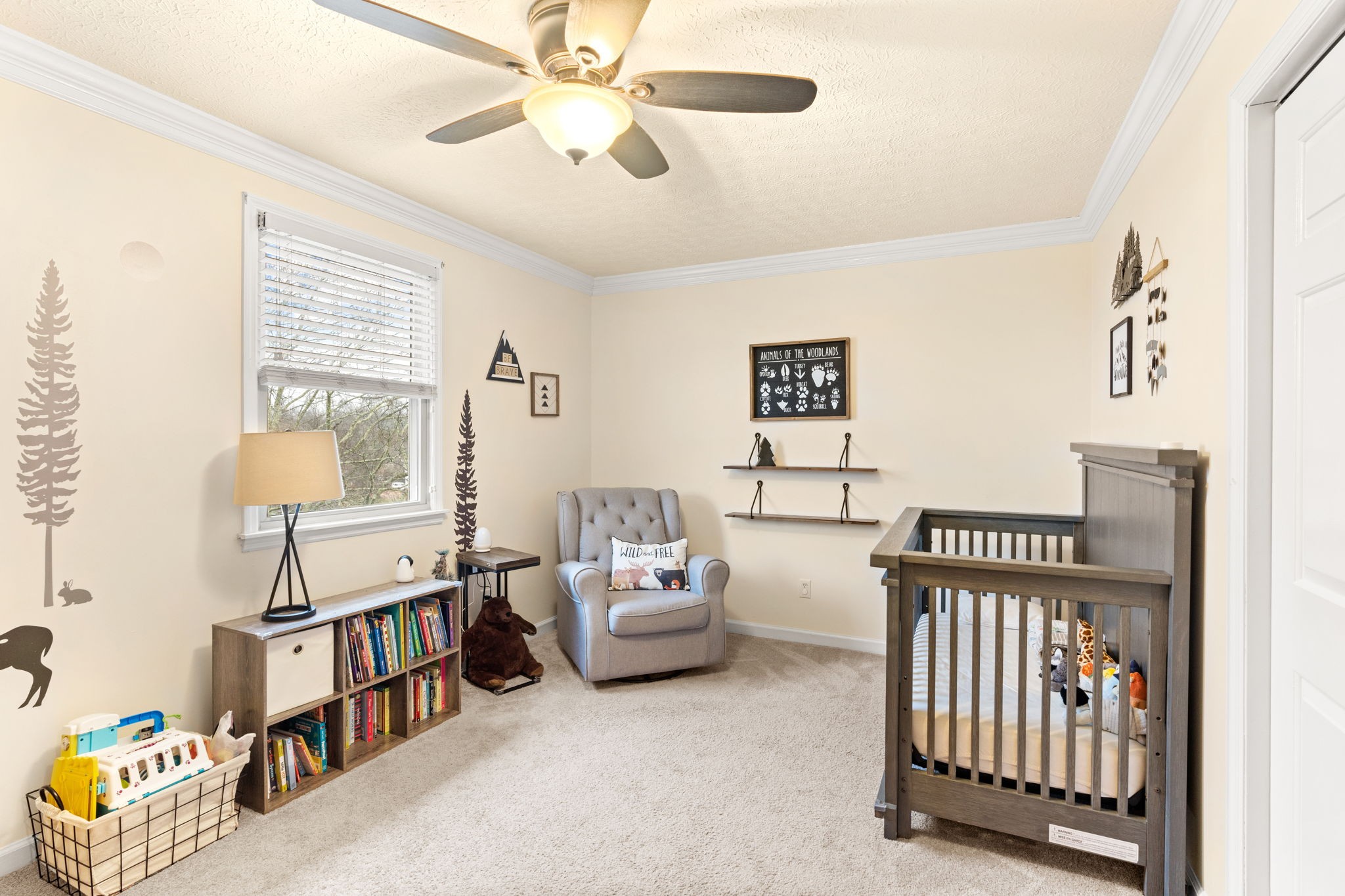 121 Ridgemar Trail Hendersonville, TN 37075 - Photo 29 of 46 a bedroom with furniture and a window