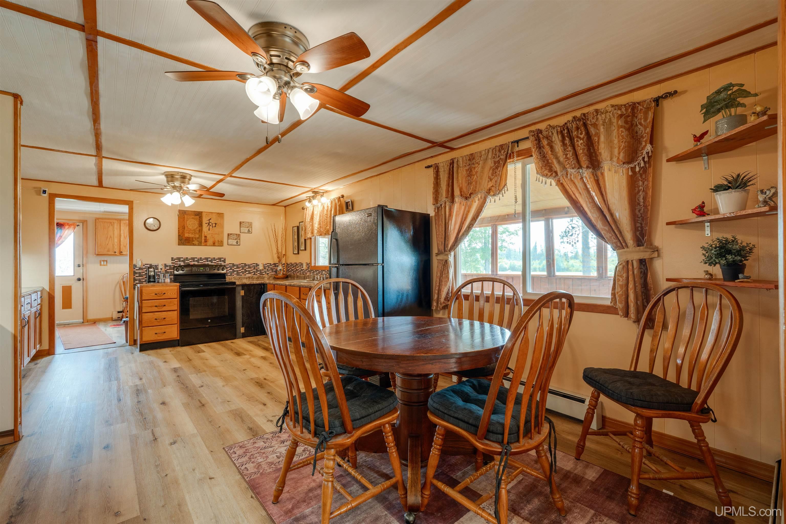 984 N Dixon Road Manistique, MI 49854 - Photo 3 of 52