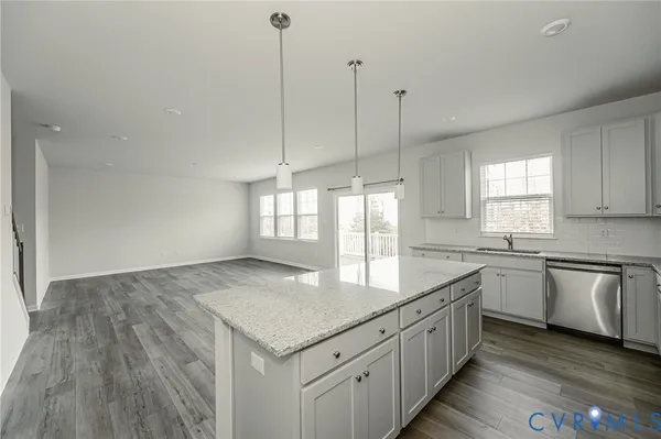 $2,995 | 6467 Fennec Run, Moseley, VA 23120