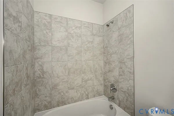 $2,995 | 6467 Fennec Run, Moseley, VA 23120