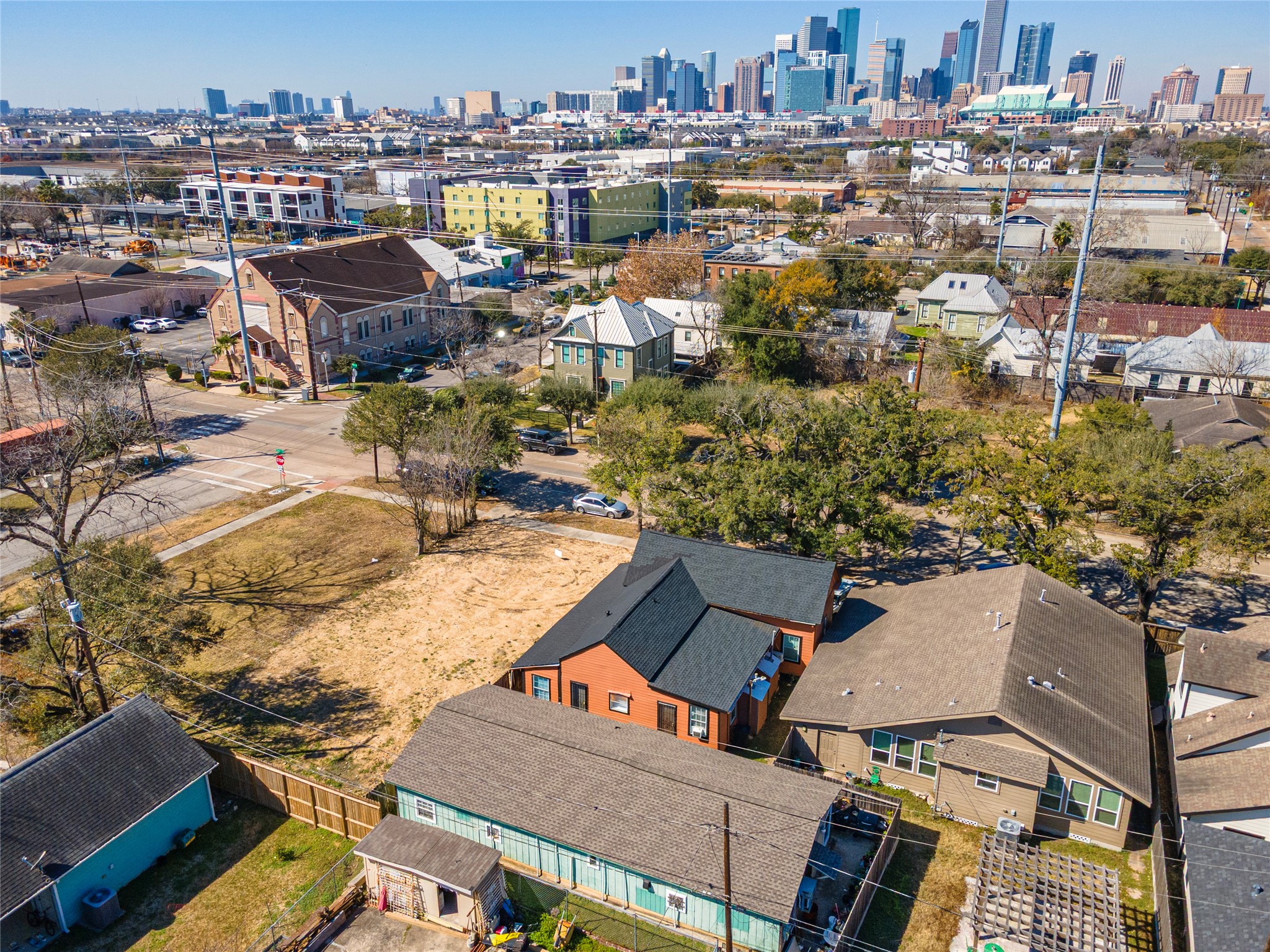 307 York Street, Unit 4 Houston, TX 77003 - Photo 38 of 38 a view of a city