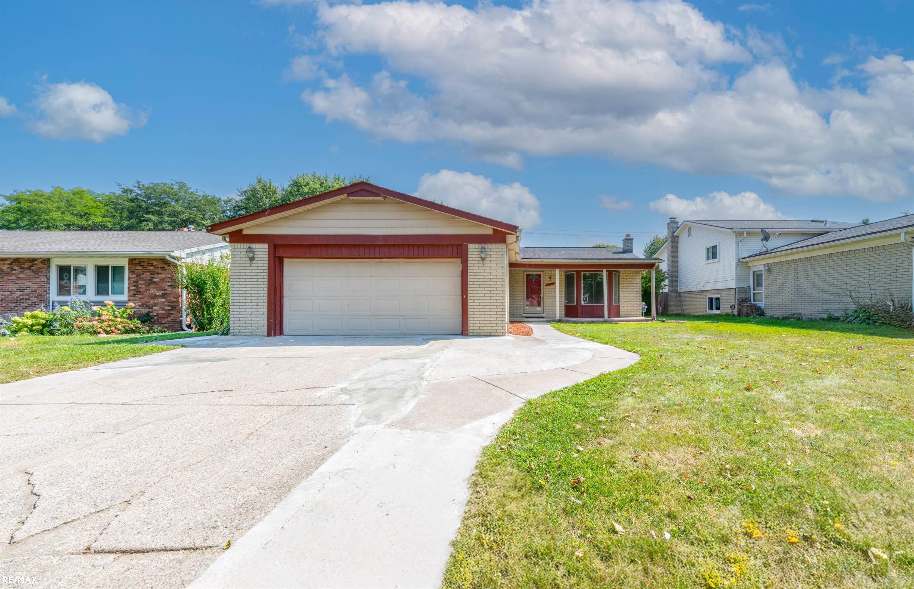 47120 Barbara Road Macomb, MI 48044 - Photo 40 of 50 50159328-7EA2F7F2-8606-4F1A-80B0-D54B82F46629.JPG