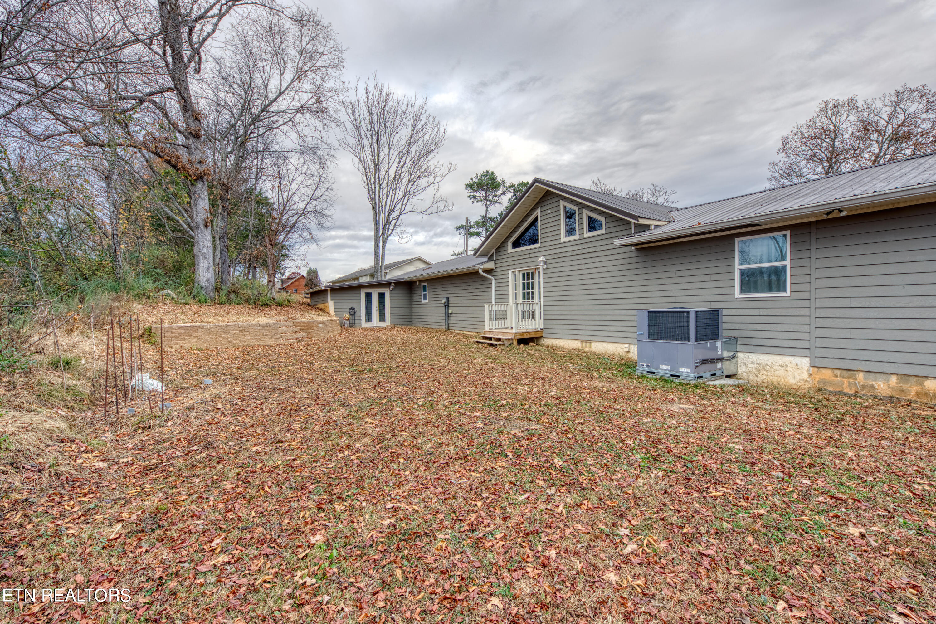 635 Corntassel Road Vonore, TN 37885 - Photo 39 of 46 0H3A9675_41