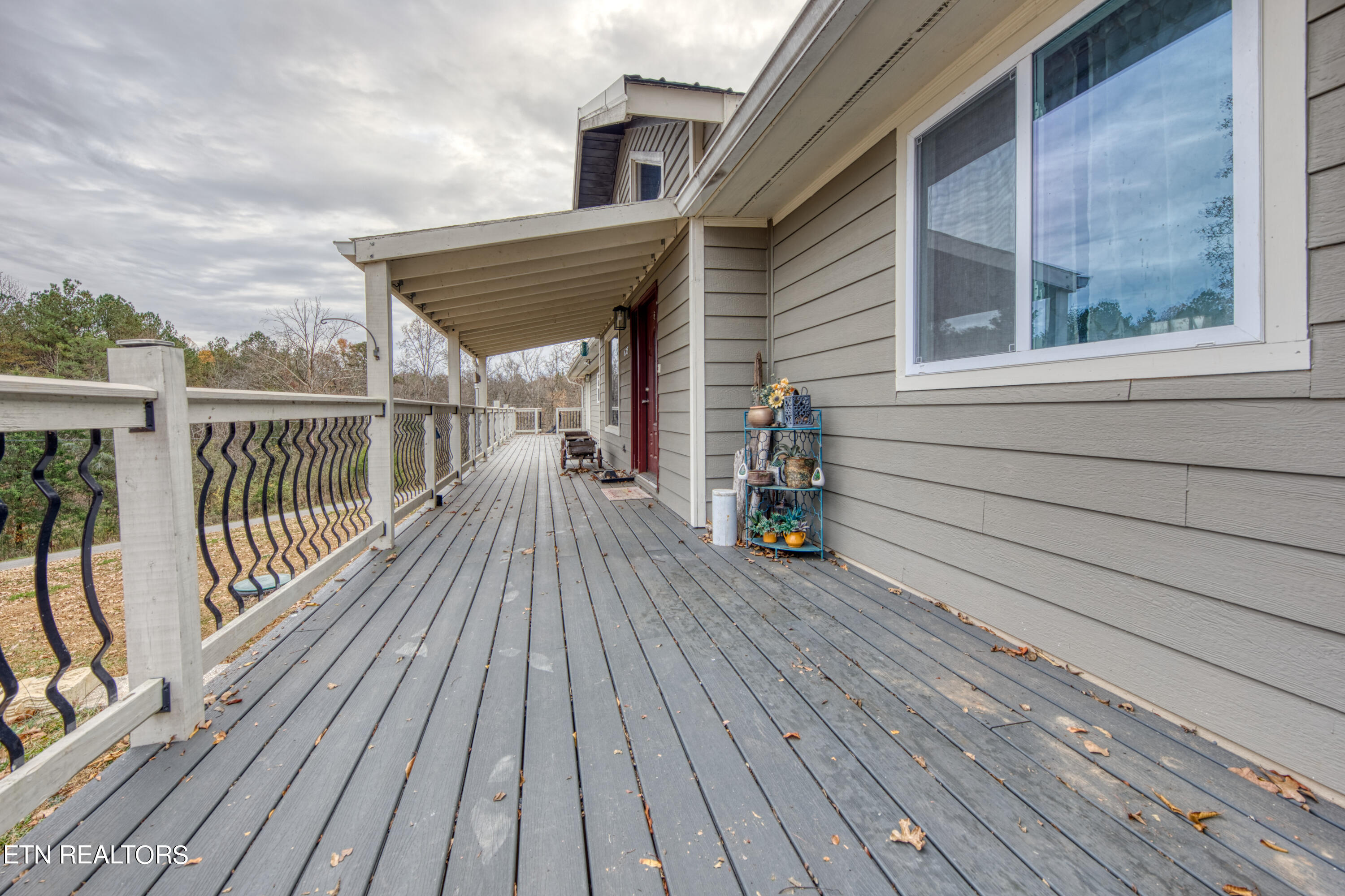 635 Corntassel Road Vonore, TN 37885 - Photo 7 of 46 0H3A9642_34