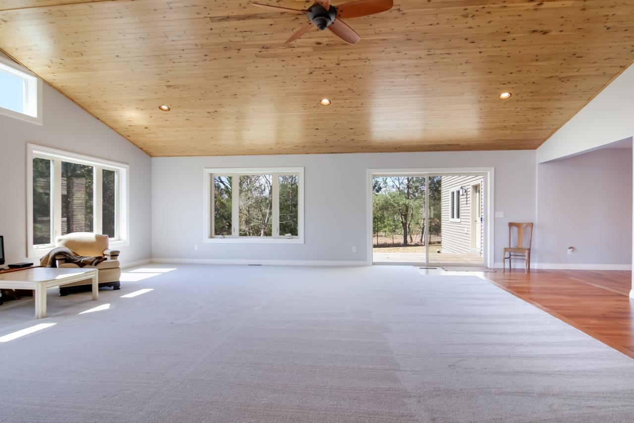 11222 Nichols Road Interlochen, MI 49643 - Photo 21 of 76 1898929-20.JPG