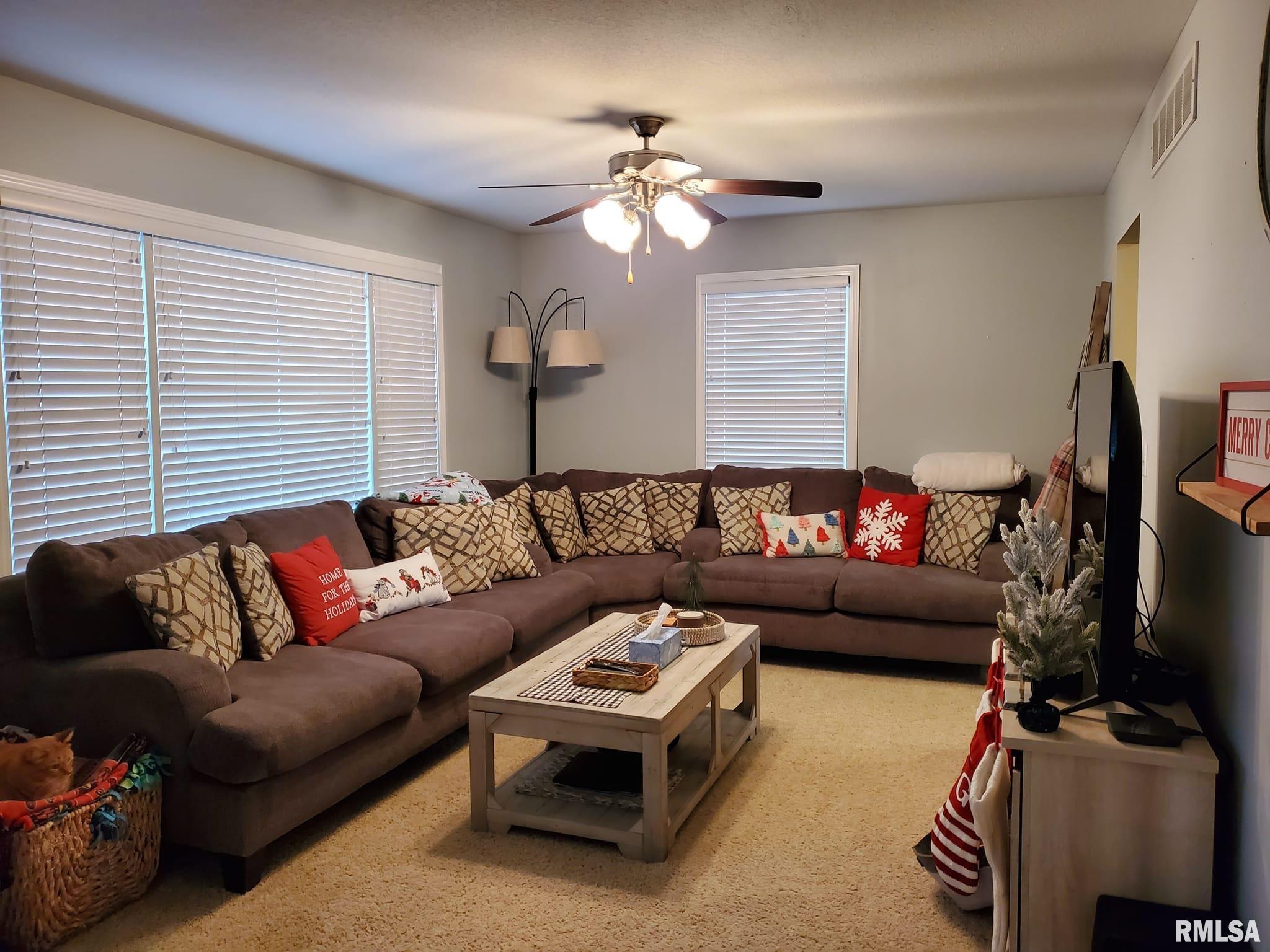 1736 Homewood Avenue Springfield, IL 62704 - Photo 2 of 10