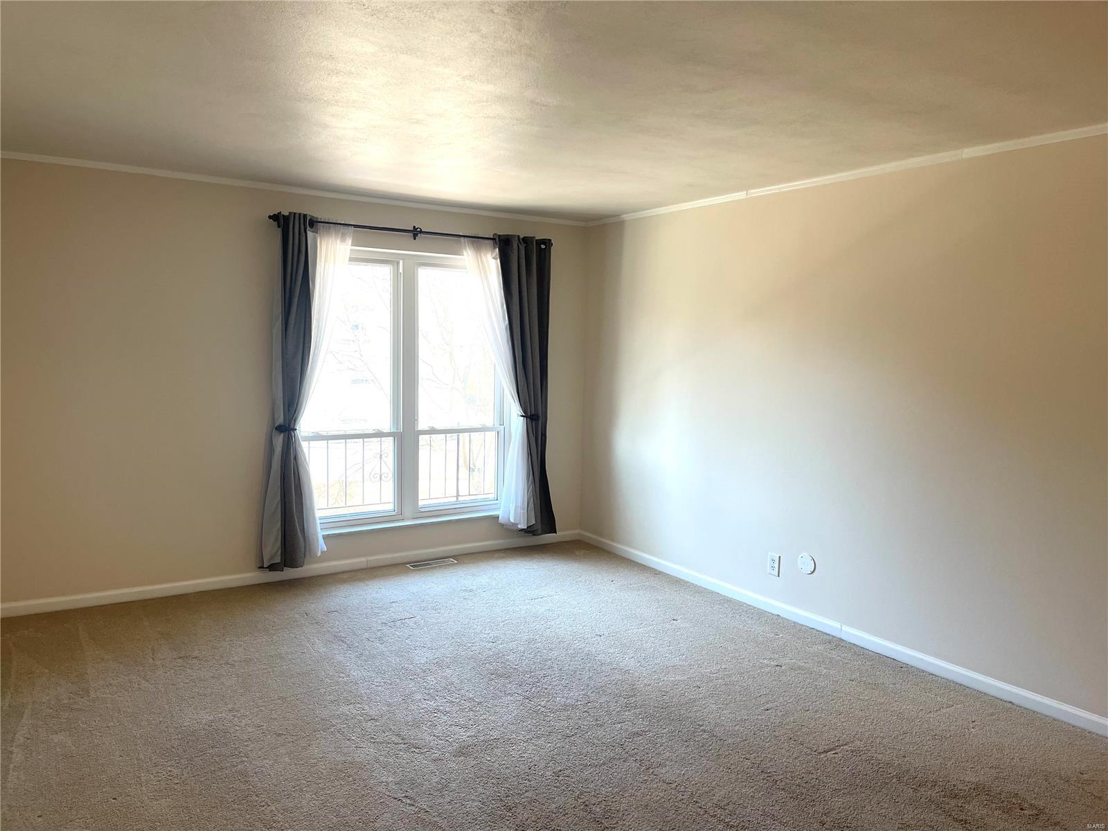 10364 Forest Brook Lane, Unit C St. Louis, MO 63146 - Photo 3 of 17