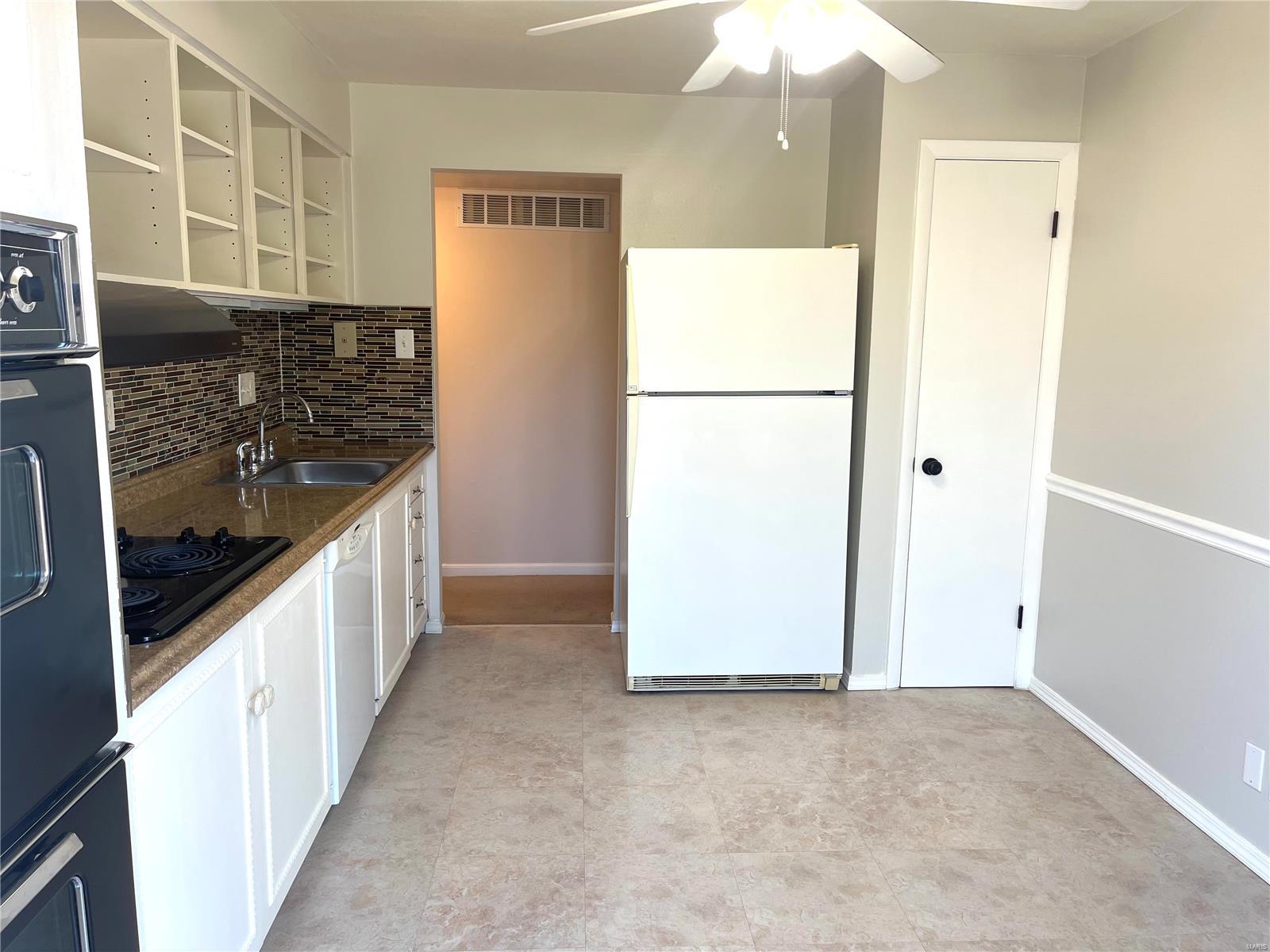 10364 Forest Brook Lane, Unit C St. Louis, MO 63146 - Photo 8 of 17