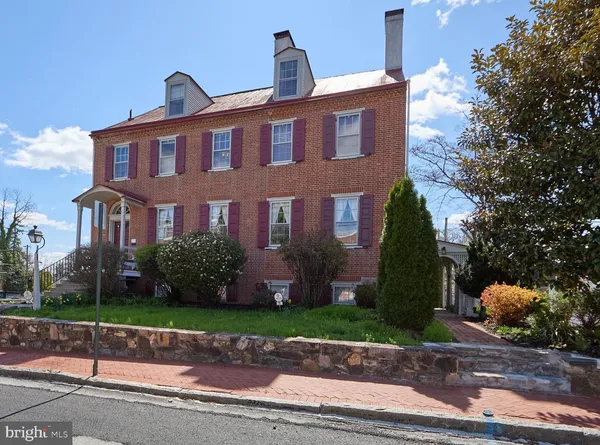 $3,000,000 | 26 West Union Street, West Chester, PA 19382