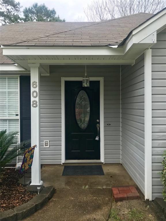 608 Dean Street Mandeville, LA 70448 - Photo 2 of 23