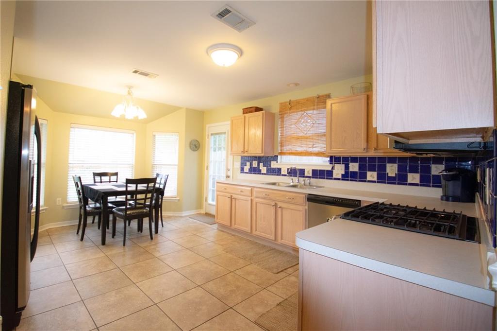 608 Dean Street Mandeville, LA 70448 - Photo 8 of 23