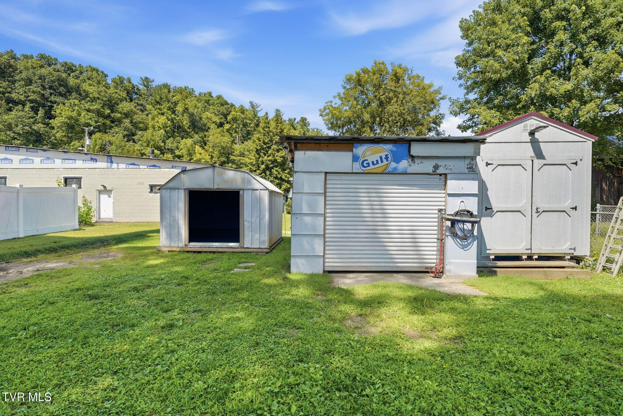 407 Walnut Street Erwin, TN 37650 - Photo 16 of 22 20-web-or-mls-407 Walnut St-18