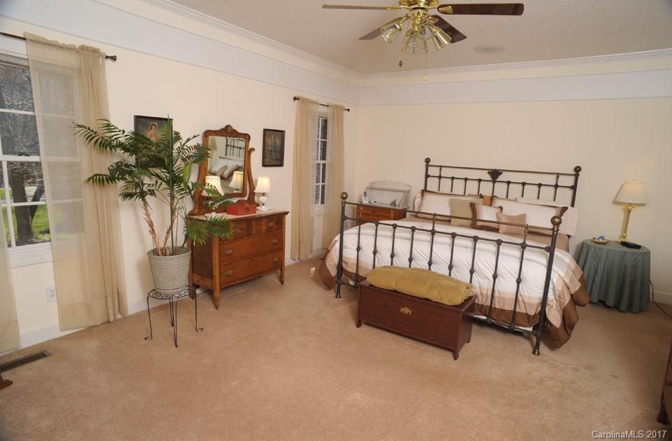 105 Colleton Place Salisbury, NC 28146 - Photo 19 of 24 Gallery Image 19