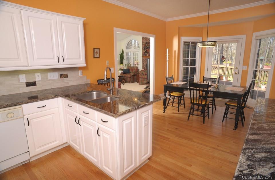 105 Colleton Place Salisbury, NC 28146 - Photo 8 of 24 Gallery Image 8