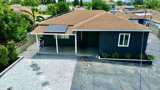 a view of a entryway door of the house