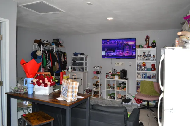 a view of a backyard of the house