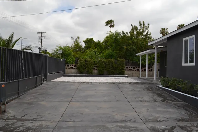 $1,193,000 | 11068 Penrose Street, Sun Valley, CA 91352