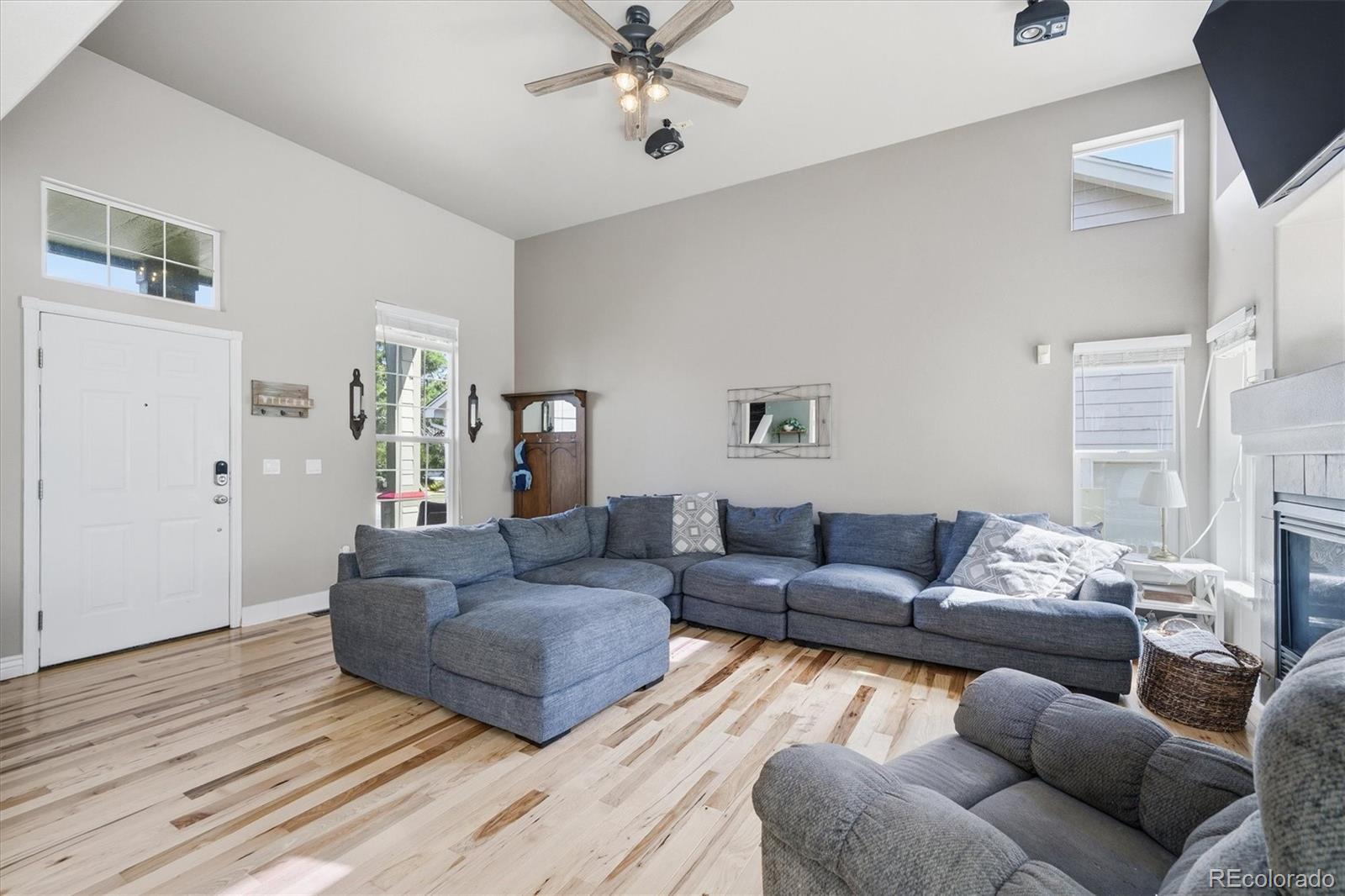 4066 South Rome Street Aurora, CO 80018 - Photo 9 of 46