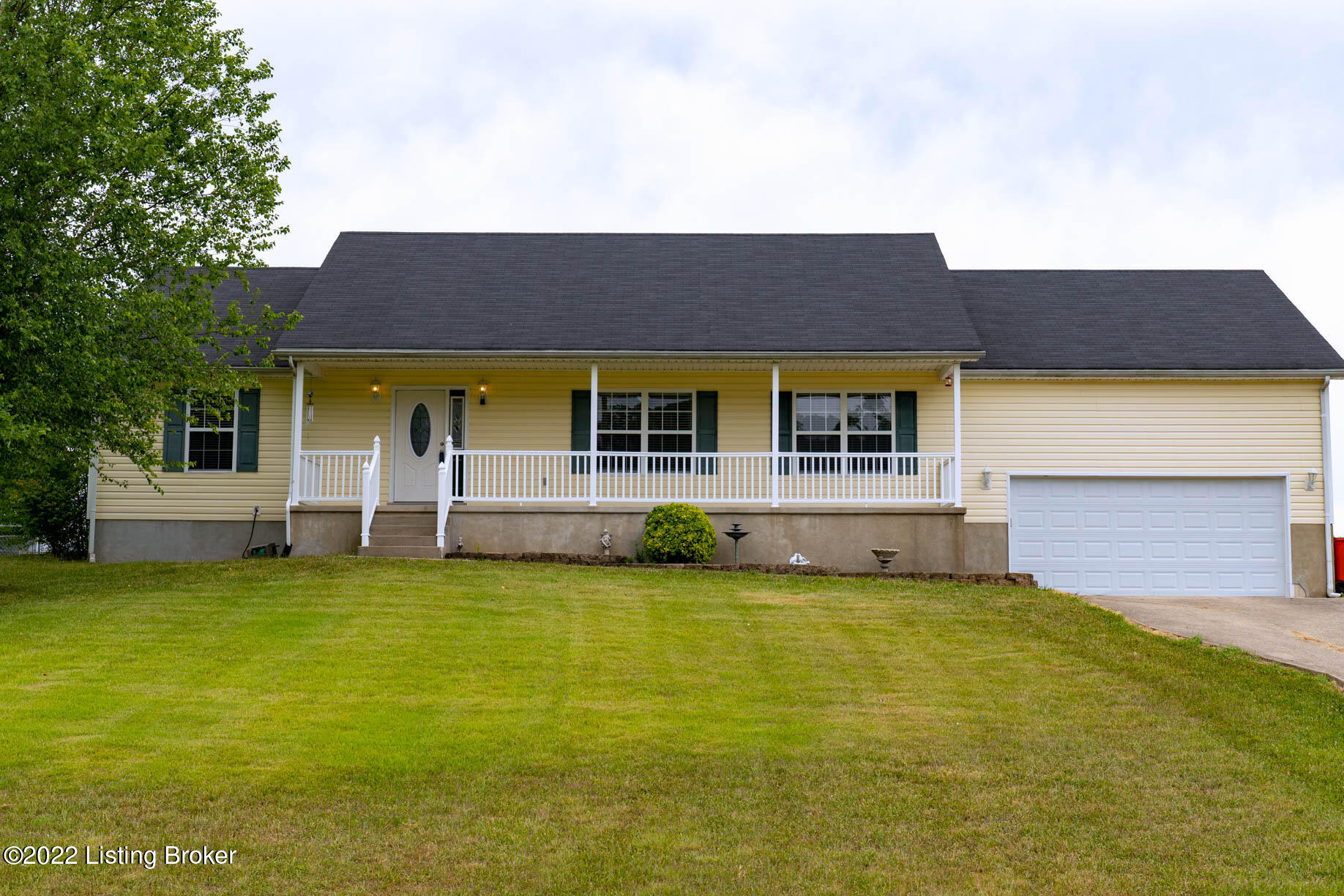 261 Flat Rock Road Elizabethtown, KY 42701 - Photo 2 of 51 261 Flatrock Rd_ElizabethtownKY_706